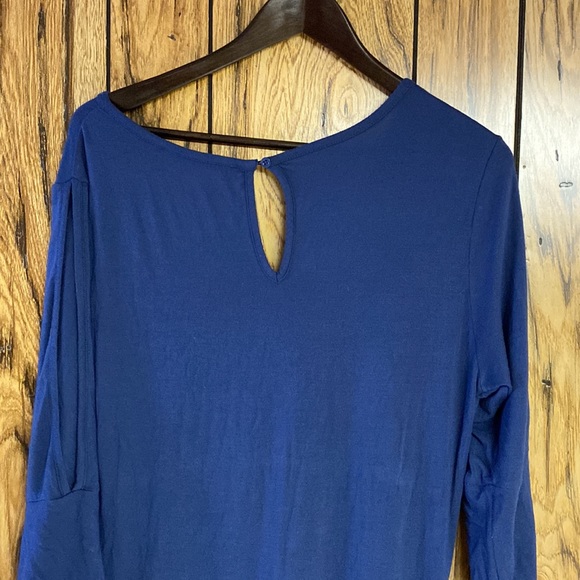 💝 2/$30 Summer & Sage
Slit Sleeve Jumpsuit - Picture 9 of 11